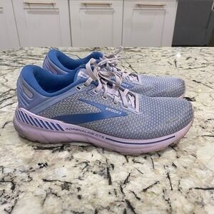 Brooks‎ Adrenaline GTS 22 in women’s size 11